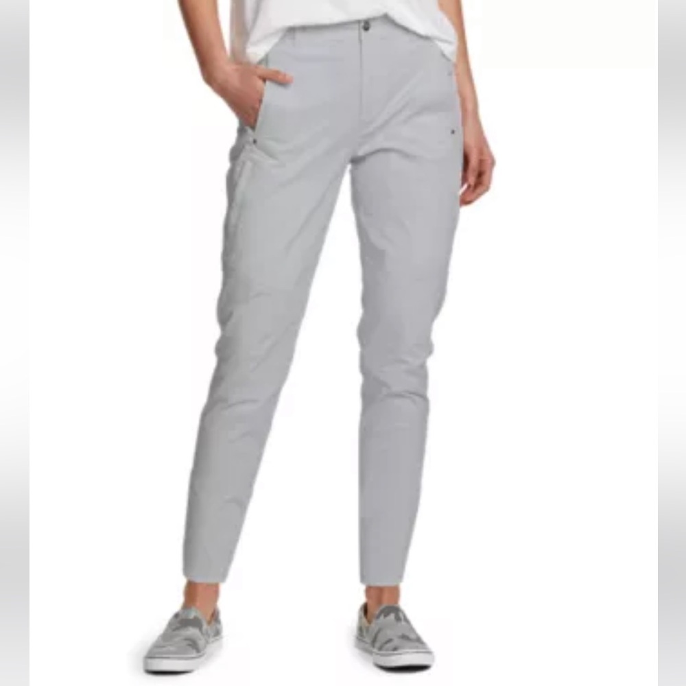 Eddie Bauer Soft Gray Cropped Pants